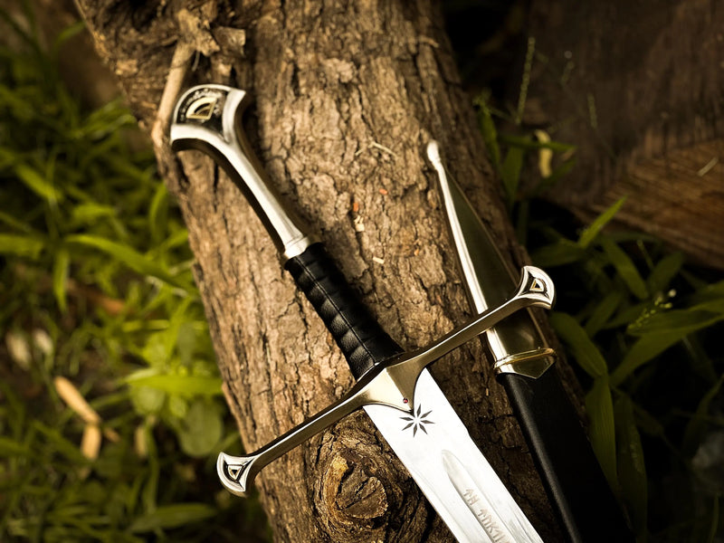 Holiday Gift Guide 2026: The Best Replica Swords Under $50, $150, and $500
