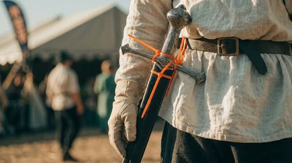 Carrying Replica Swords at Anime Conventions: Prop Check & Peace-Bonding Rules