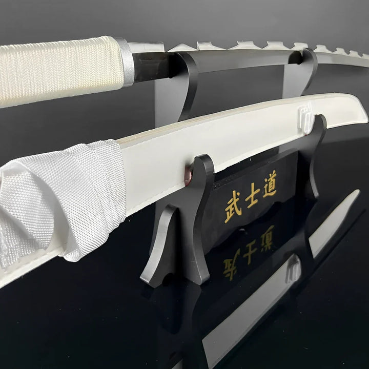 5 Best Demon Slayer Katana Replicas (And Where to Get Them)