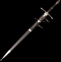 Aragorn's Ranger Sword - Lord of the Rings display image