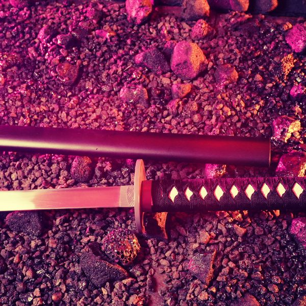 The Devil Hunter Cursed Contract Katana 