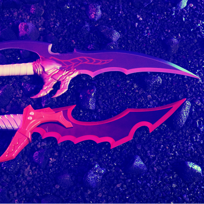 Knight Killer and Venom Fang Dagger Set