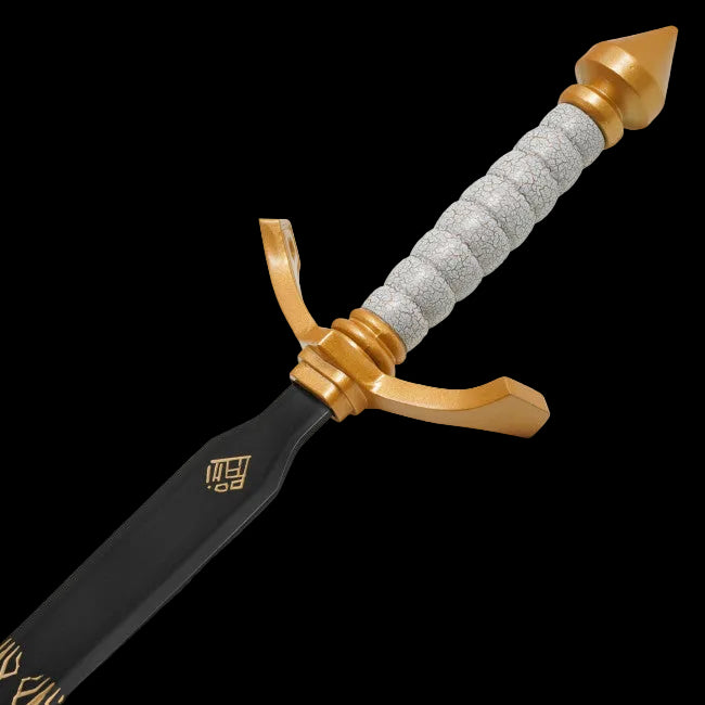 Verso's Sword and Dagger